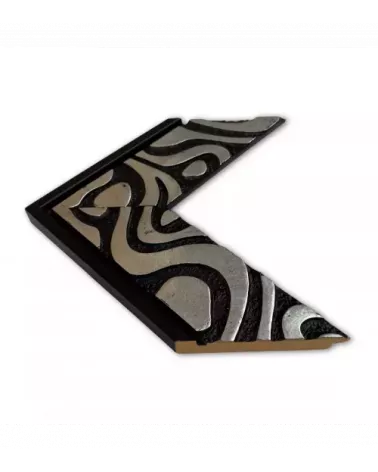 MOLDURA MODERNA CON DISEÑO Y BORDES NEGRO