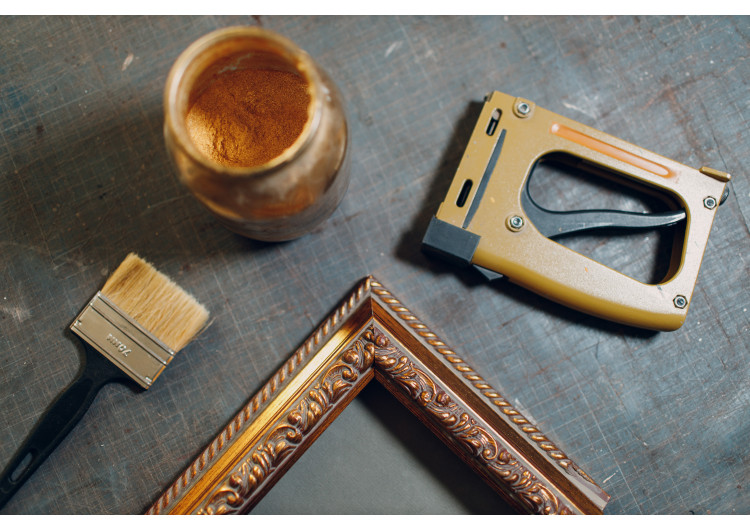 Cómo medir un cuadro para enmarcarlo correctamente: guía paso a paso