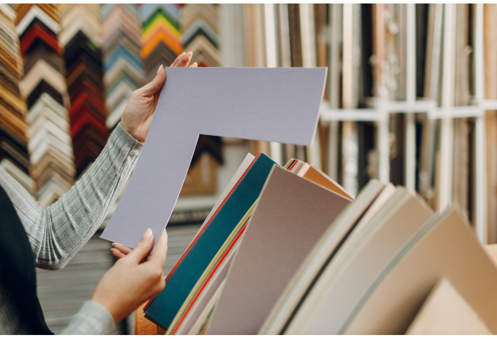 Enmarcado profesional vs DIY: guía para elegir la mejor opción